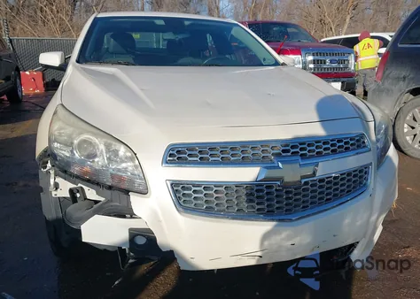 2013 Chevrolet Malibu 2Lt z USA, uszkodzony, nr VIN 1G11E5SA5DF181259